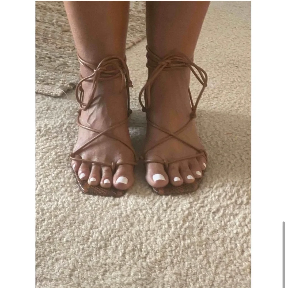Marc Fisher LTD Jacinda strapped sandal - Picture 4 of 11